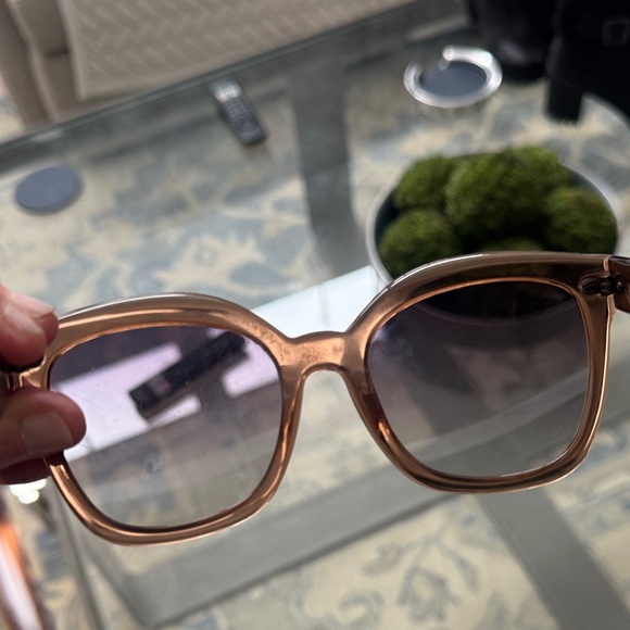 Bottega Elegant Brown Sunglasses
